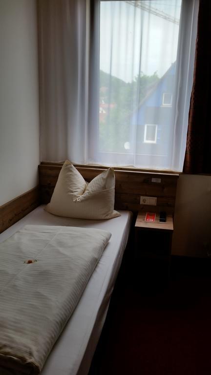 Hotel Alte Krone Тюбинген Номер фото