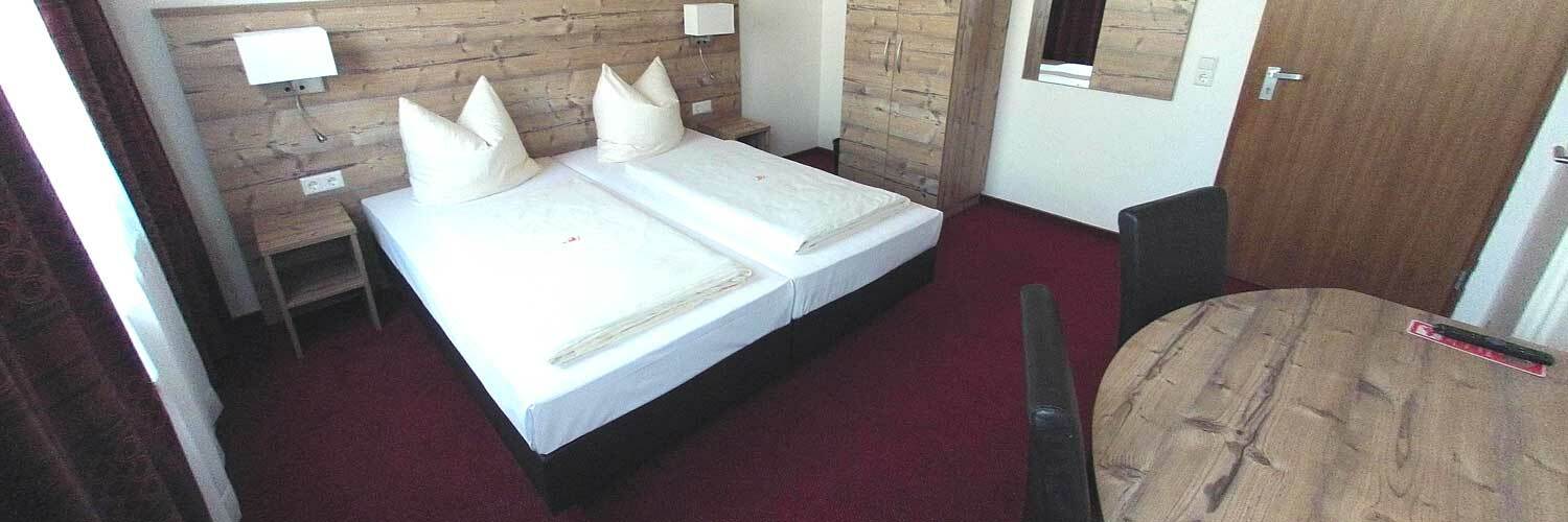Hotel Alte Krone Тюбинген Экстерьер фото